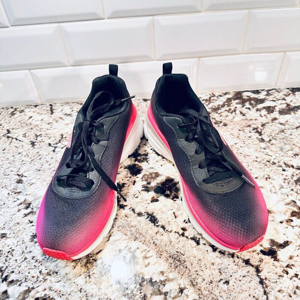 Skechers Sneakers Size 8